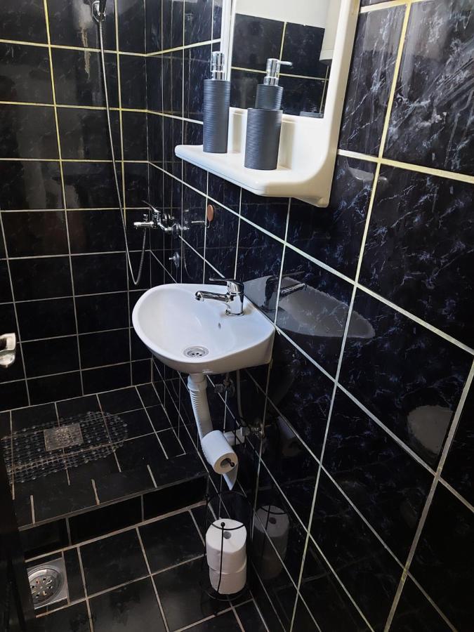 Kuca Na Dan Apartment Šid Exterior foto